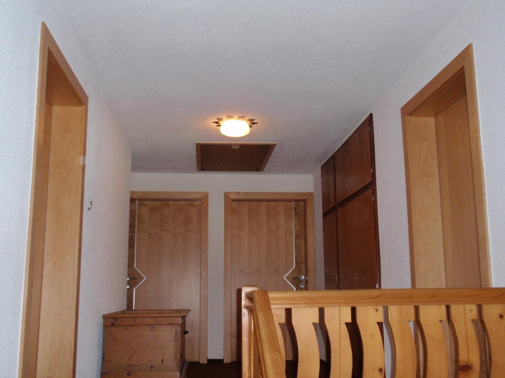 Haus Larcher Oetz Zimmer foto